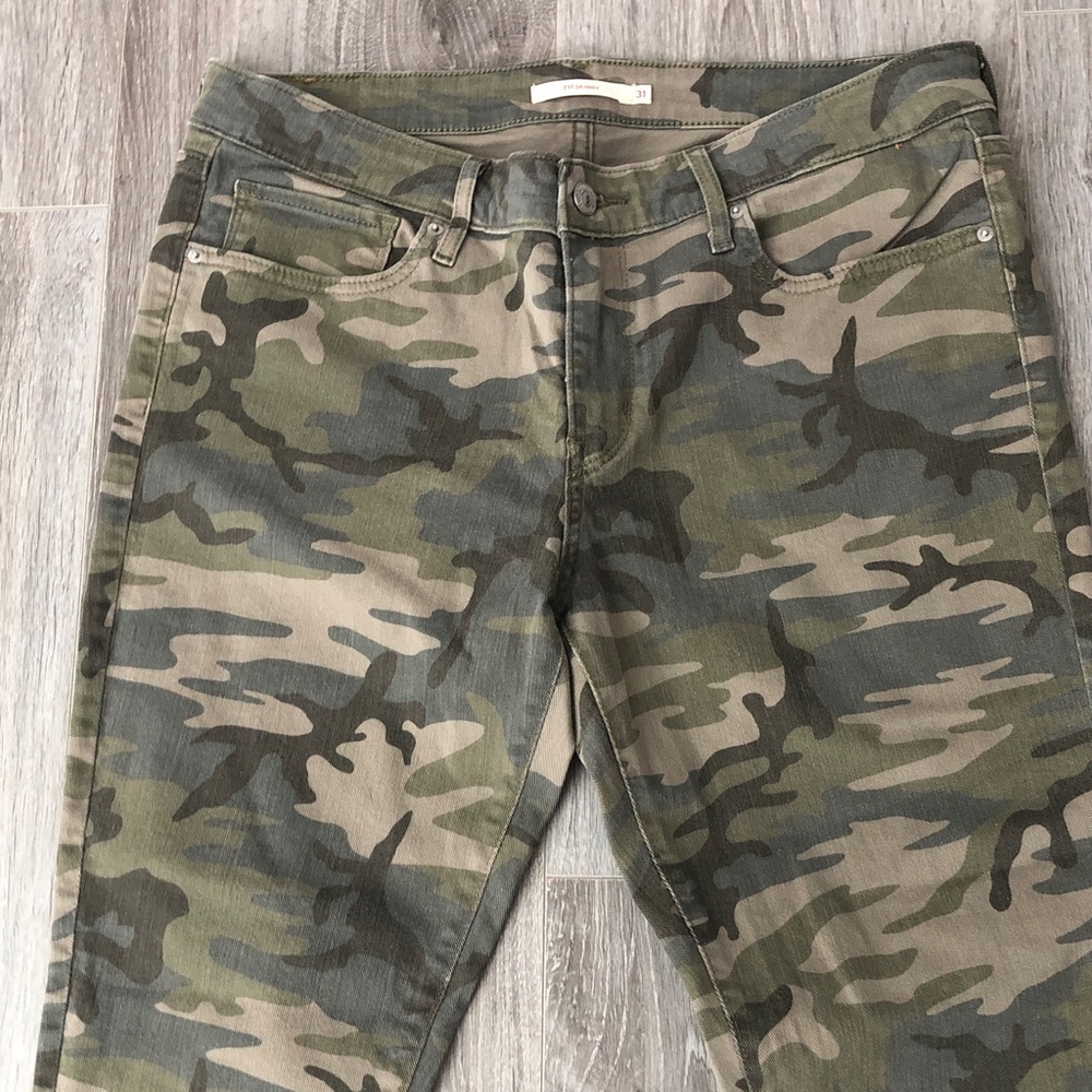 LEVI’S CAMO PRINT 711 SKINNY ANKLE WOMEN'S JEANS | 31 - Picture 7 of 14
